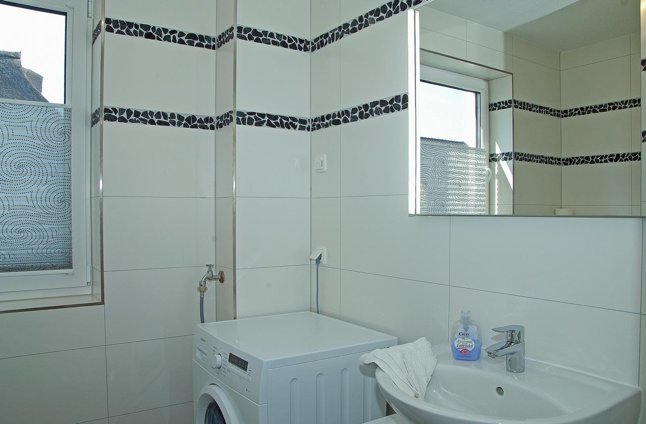 Ferienhaus Emmely Nur Wenige Gehminuten Zum Strand Ruhig Глове Екстериор снимка
